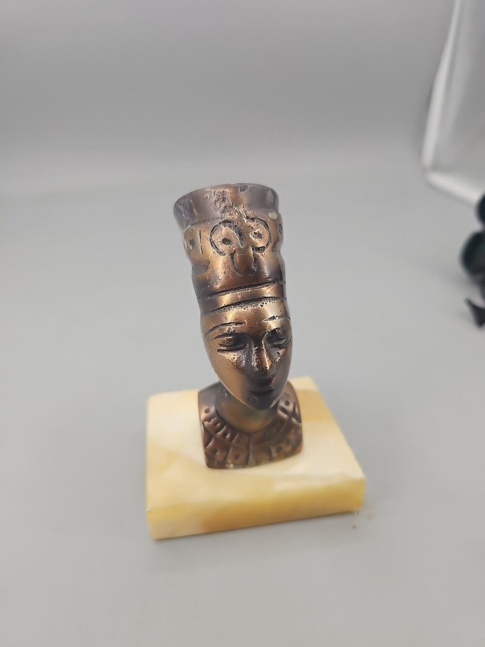 Vintage Bronze Egypt Queen Nefertiti Bust on Marble Base